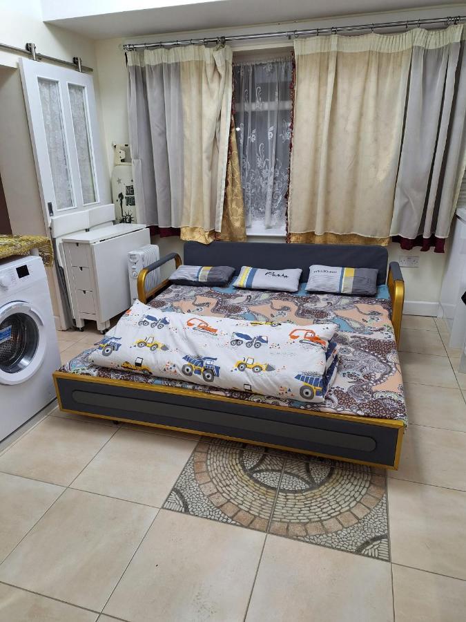 Luxury Apartment In Birmingham With Free Parking. 외부 사진